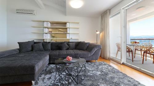 Sea View Apartment In I?i?i