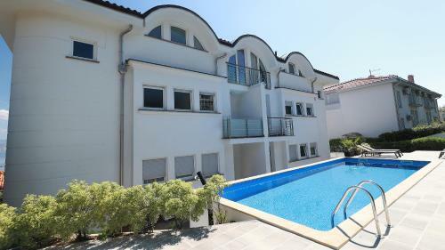 Sea View Apartment In I?i?i