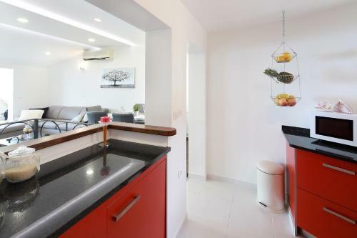 Lux Seaview Apartment Poljane