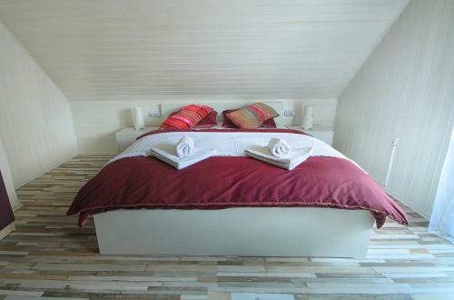 Estavela Holiday Home