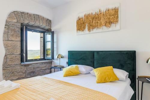Villa Grazia With Heated Pool