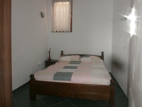 Apartmani La?tro