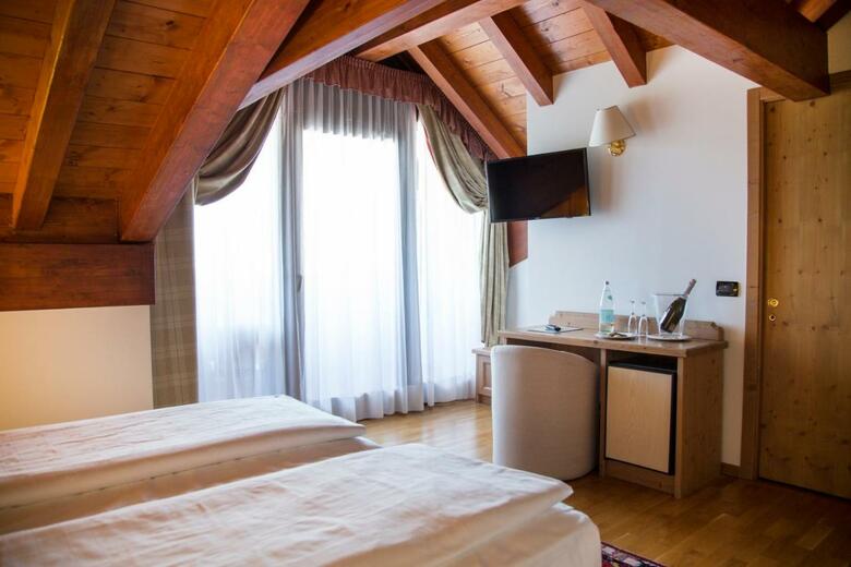 Golf Hotel