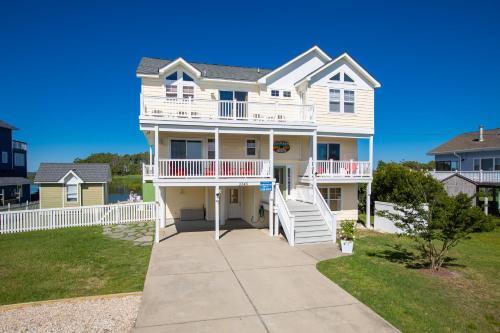 Sunset House