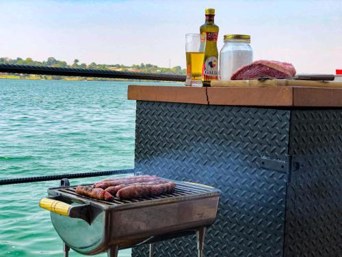 House Boat "faroeste Caboclo"