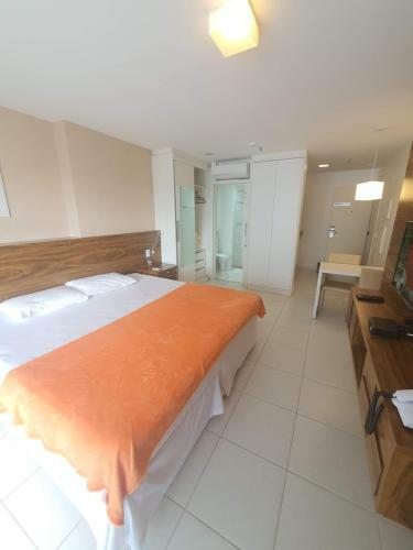 Hotel Vision Express, Shn.