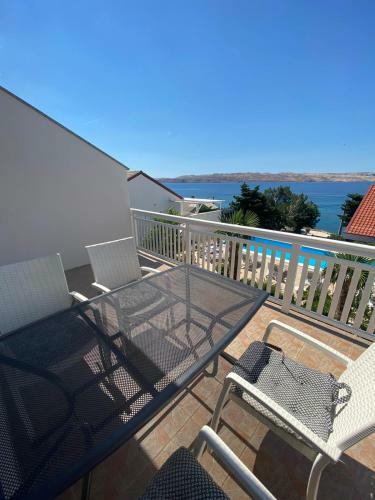 Beachfront Apartments Anita With Heated Pool