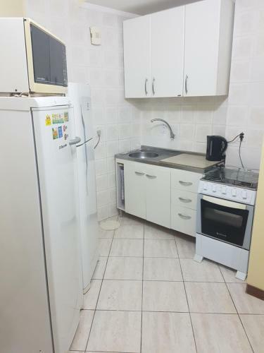 Apartamento 1 Quarto A Uma Quadra Da Praia