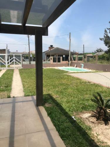 Casa Em Cap�o Da Canoa 200 M Do Mar