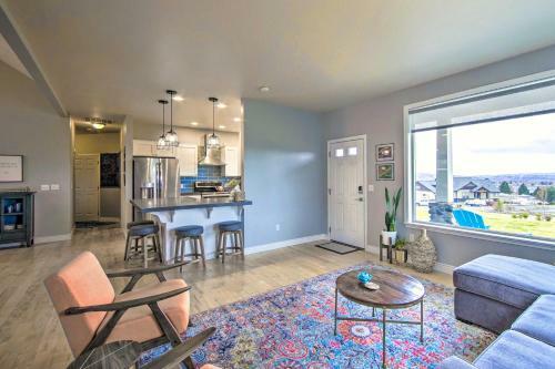 Remarkable Yakima Getaway With Private Pool!