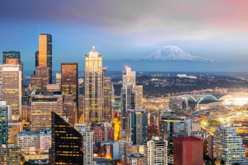 Emerald City Gem