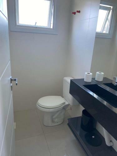 Casa Condom�nio Dubai