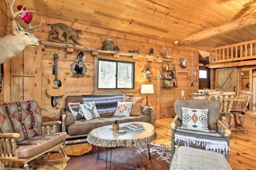Charming Ferryville Cabin With Fire Pit And Grill