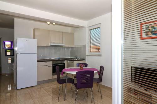 Apartments Sla?ana