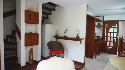 Casa Duplex Em Condominio Ambiente Familiar