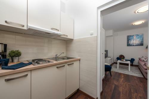 Apartment Leona