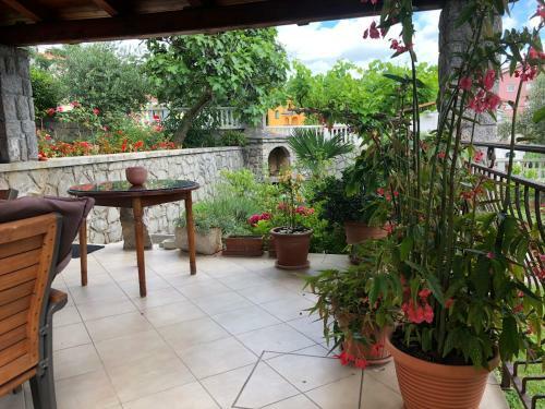 Palm Garden Apartment