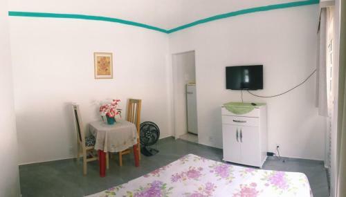 Su�te Com Cozinha No Quintal Da Casa