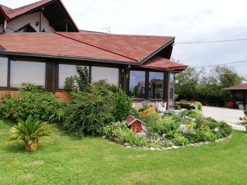 Hostal T.s.g. ?imanovi?