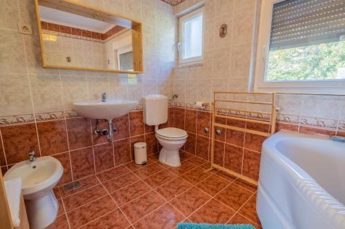 Apartment In Jadranovo 41863