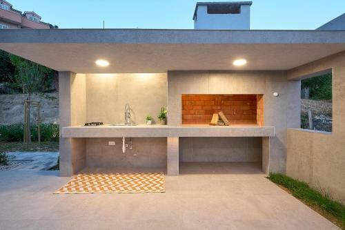 Design Villa Clavis-brand New Villa With A View