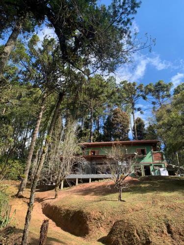 Chal� Arauc�ria Campos Do Jordao