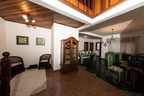 Hostal Villa de Lorenzo Guest House