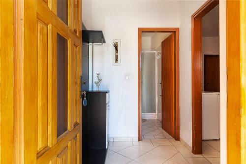 Sunny Apartment Valbandon