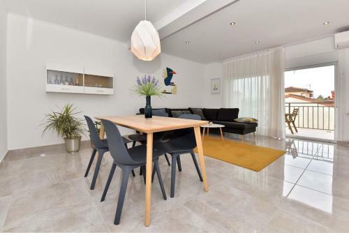 Brezac Olive Garden Apartment