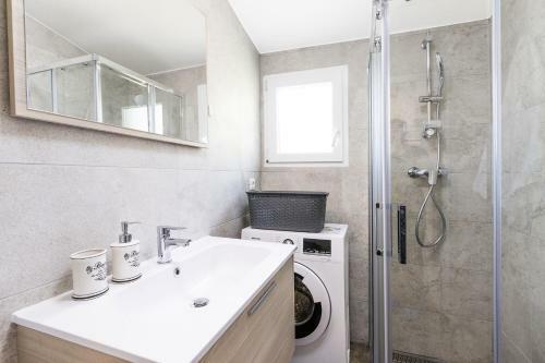 Holiday Apartment Near The Beach