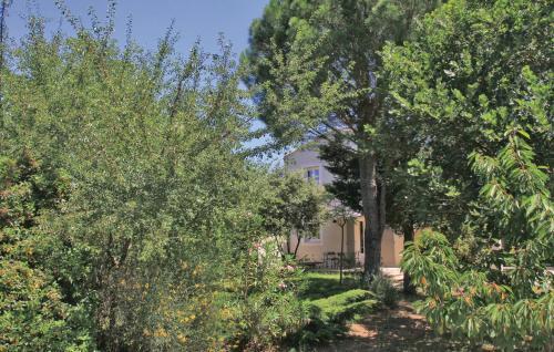 Holiday Home Mazan Chemin Des Teyssi�res II