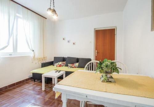 Apartment Ljilja - Nice Garden