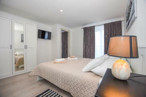 Holiday Home Ante - Garden Terrace