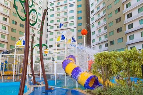 Priv� Riviera - Apartamento 2 Quartos Via - Euemcaldas