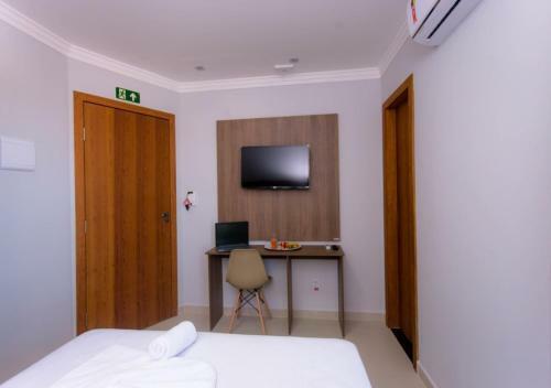 Kk Palace Hotel