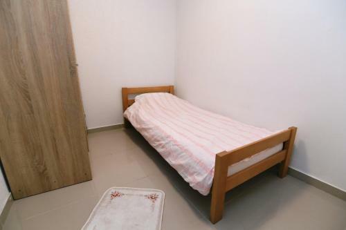 Tyson 2 Bedroom Apartment