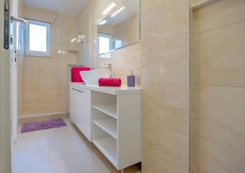 Apartamentos Villa Kala Komi?a