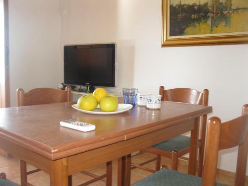 Hostal Apartments Bako Komiza