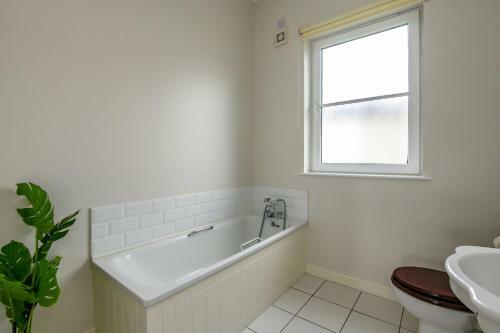 20 Village Square Glaslough