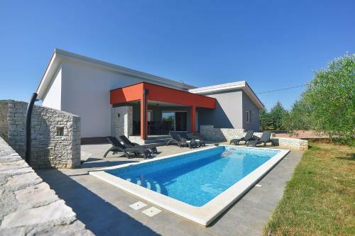 Villa Krnica With Private Pool