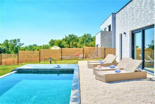 Sea View Villa Sun Sea & Fire