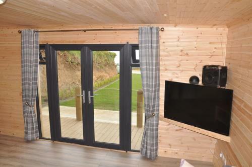 Foyle View Cabin