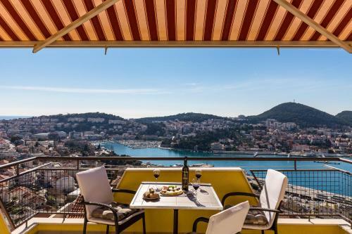Apartment Nikol