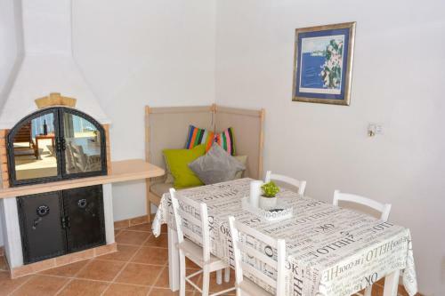 Hostal Apartment And Room Sveti Jakov