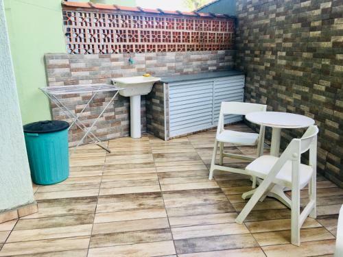 Apartamento/casa - Ilha Comprida/sp At� 10 Pessoas
