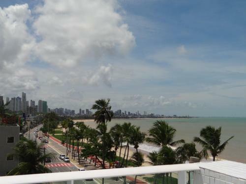 Hotel Flat A Beira Mar de Jo�o Pessoa Com Ar