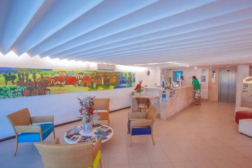 Ambassador Flat Hotel - Praia de Cabo Branco