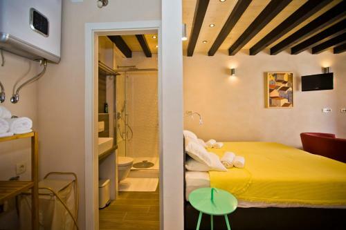 St. Stephen's Square Apartment