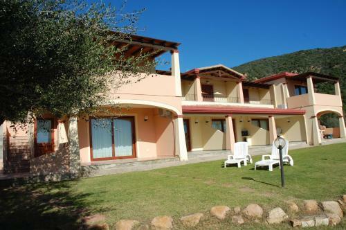 Apartamento Appartamenti Laguna Di Chia