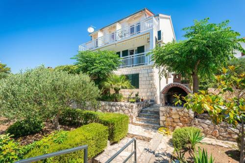 Apartmani Sara
